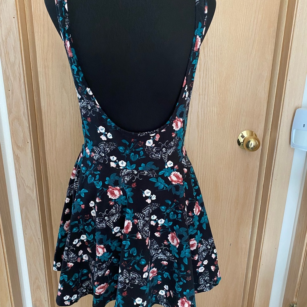 Death's Head moth/floral print cross back skater skirt jumper. New without tags - Picture 4 of 6